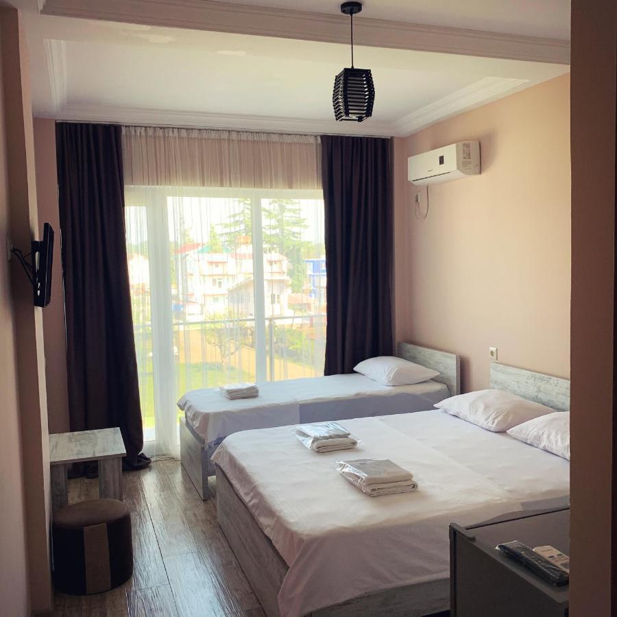 Hotel Crown 우레키 외부 사진